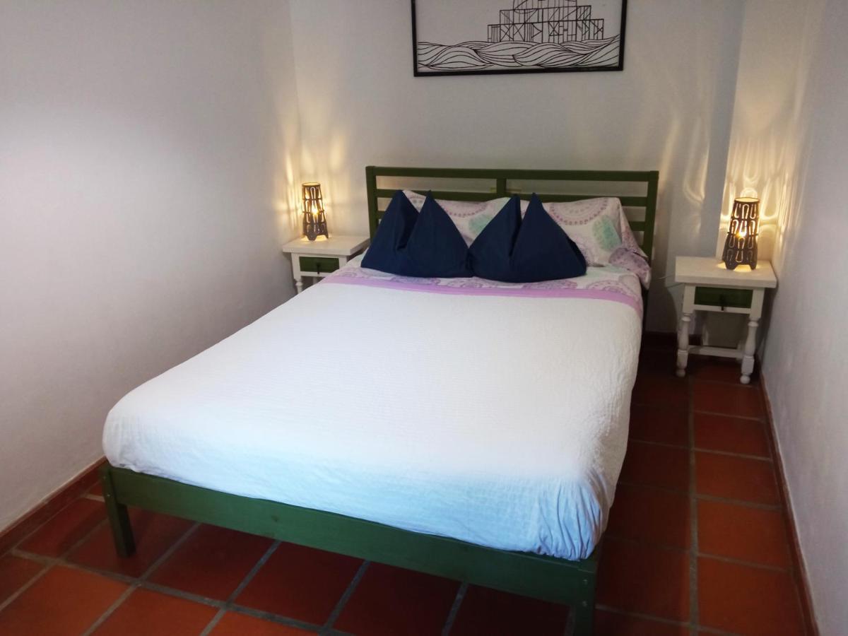 Valle Y Mar, Casa De Huespedes La Herradura  Eksteriør billede